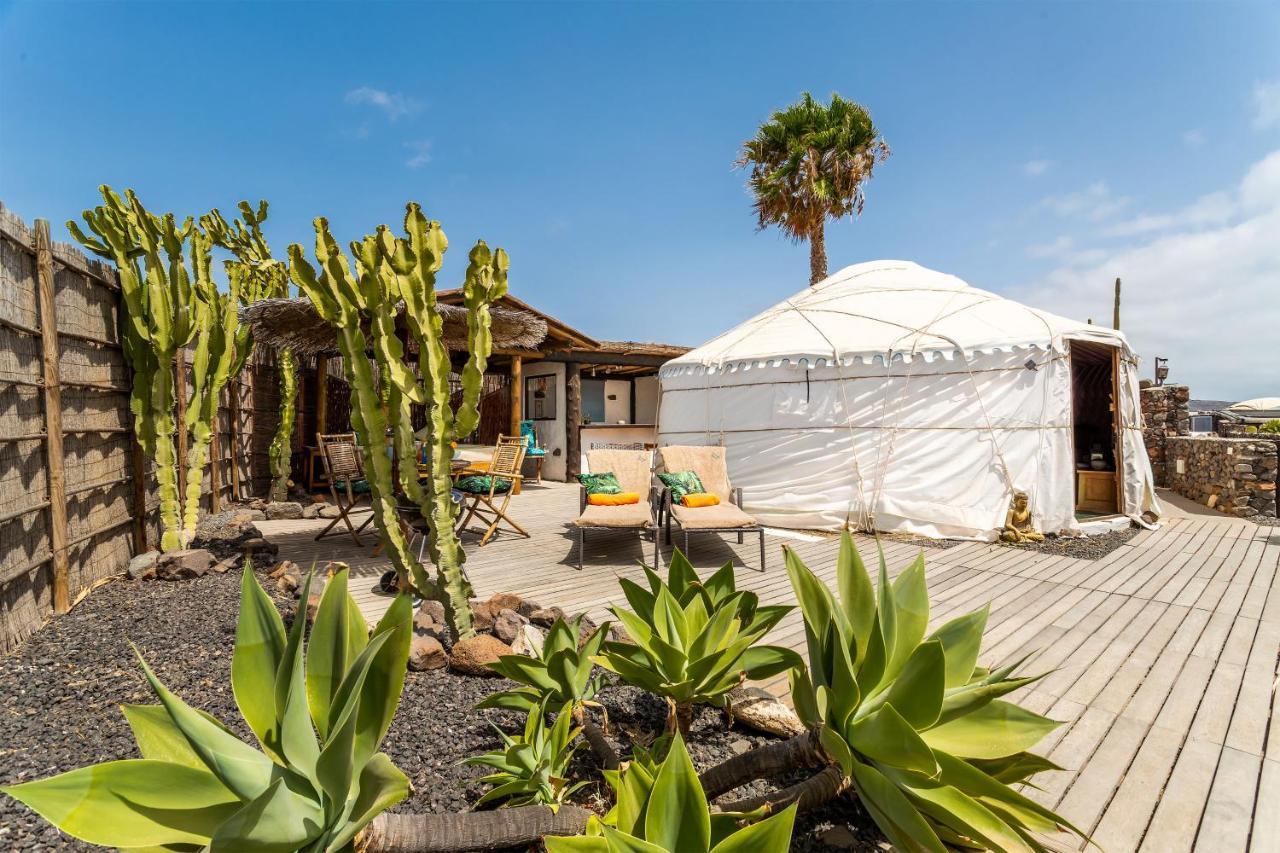 Finca De Arrieta Village - Yurts And Stone Cottages - Shared Pool - Walking Distance To Arrieta Beach - Eco Friendly Tabayesco Eksteriør bilde