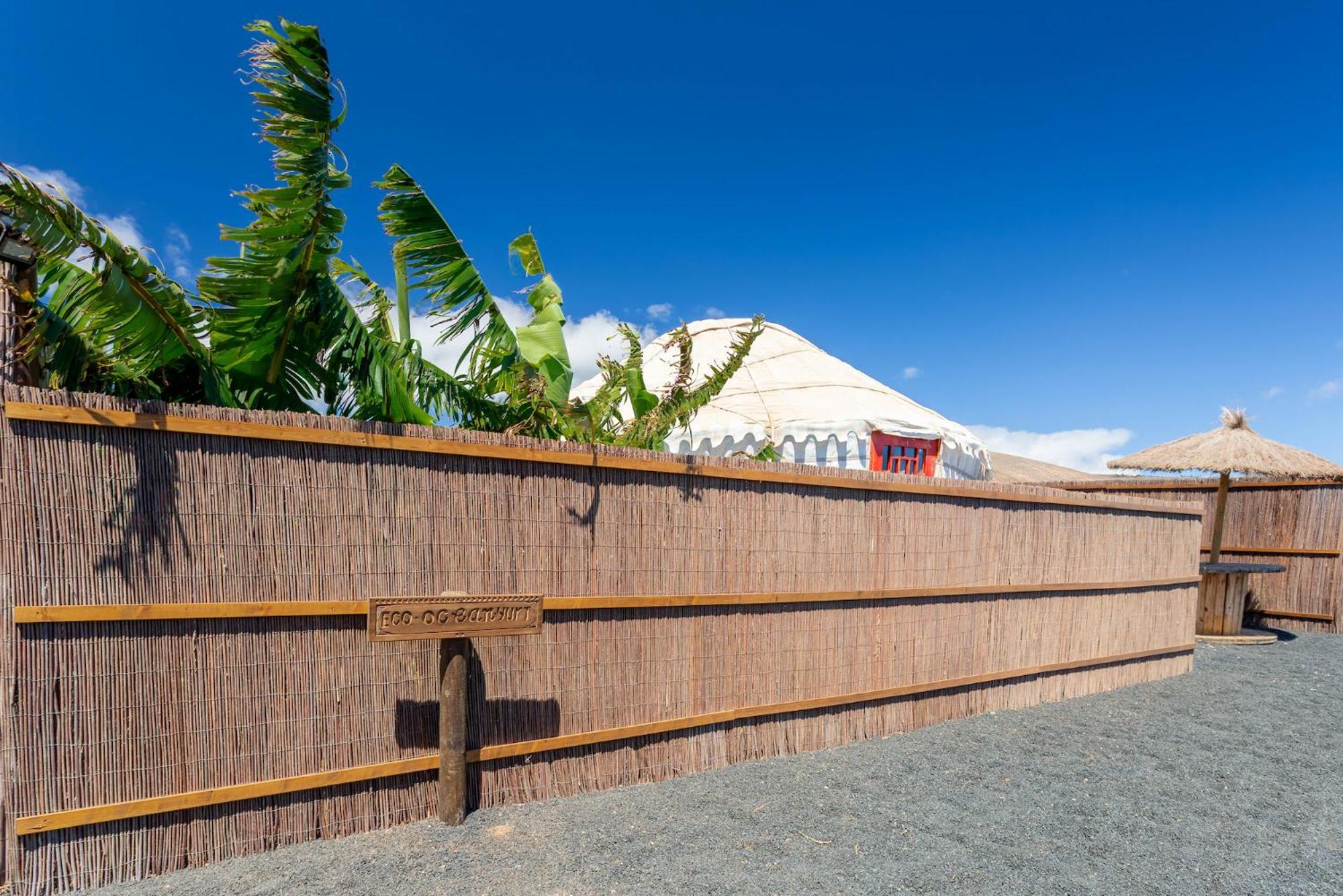 Finca De Arrieta Village - Yurts And Stone Cottages - Shared Pool - Walking Distance To Arrieta Beach - Eco Friendly Tabayesco Eksteriør bilde