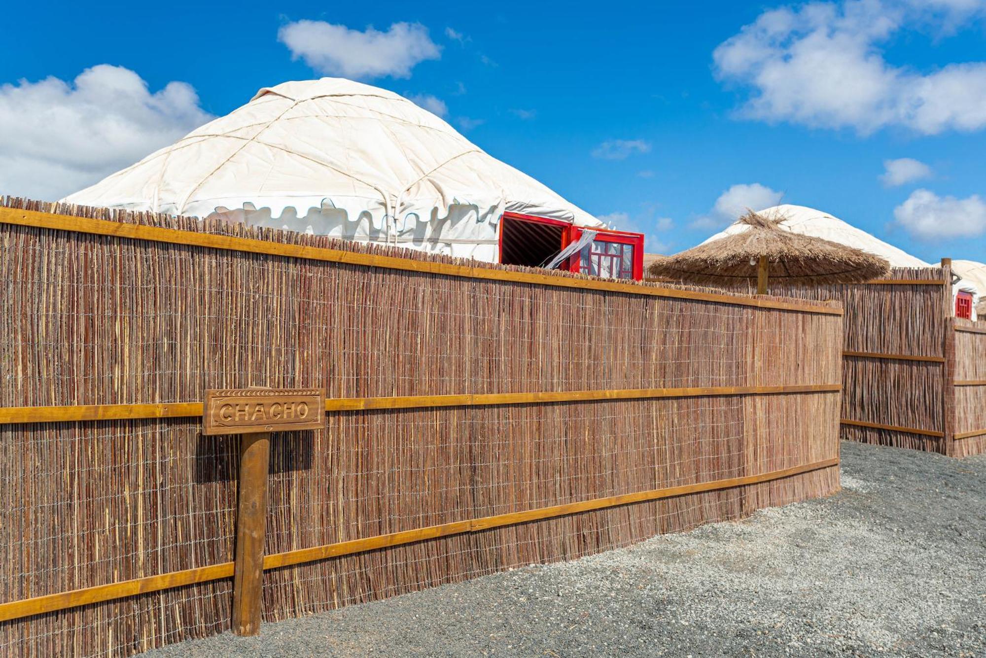 Finca De Arrieta Village - Yurts And Stone Cottages - Shared Pool - Walking Distance To Arrieta Beach - Eco Friendly Tabayesco Eksteriør bilde