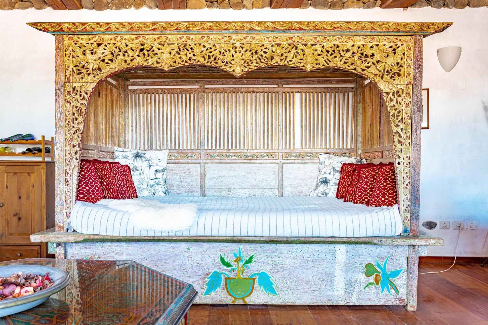 Finca De Arrieta Village - Yurts And Stone Cottages - Shared Pool - Walking Distance To Arrieta Beach - Eco Friendly Tabayesco Eksteriør bilde